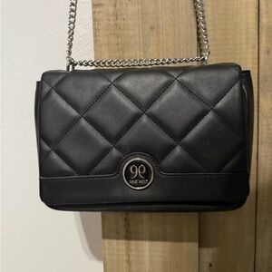 Black Quilted Chain Crossbody Bag – New